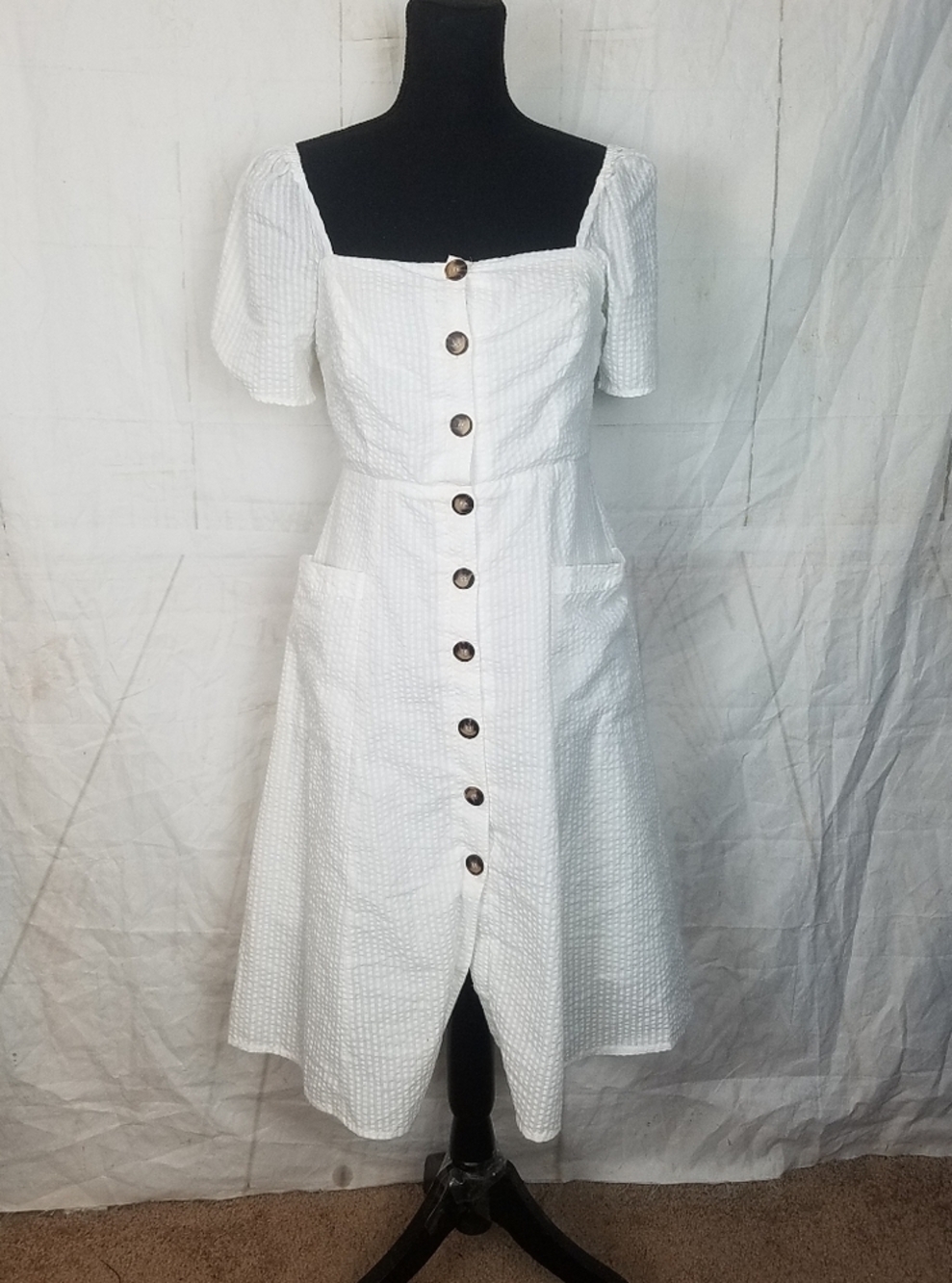 Astr the label white button front dress